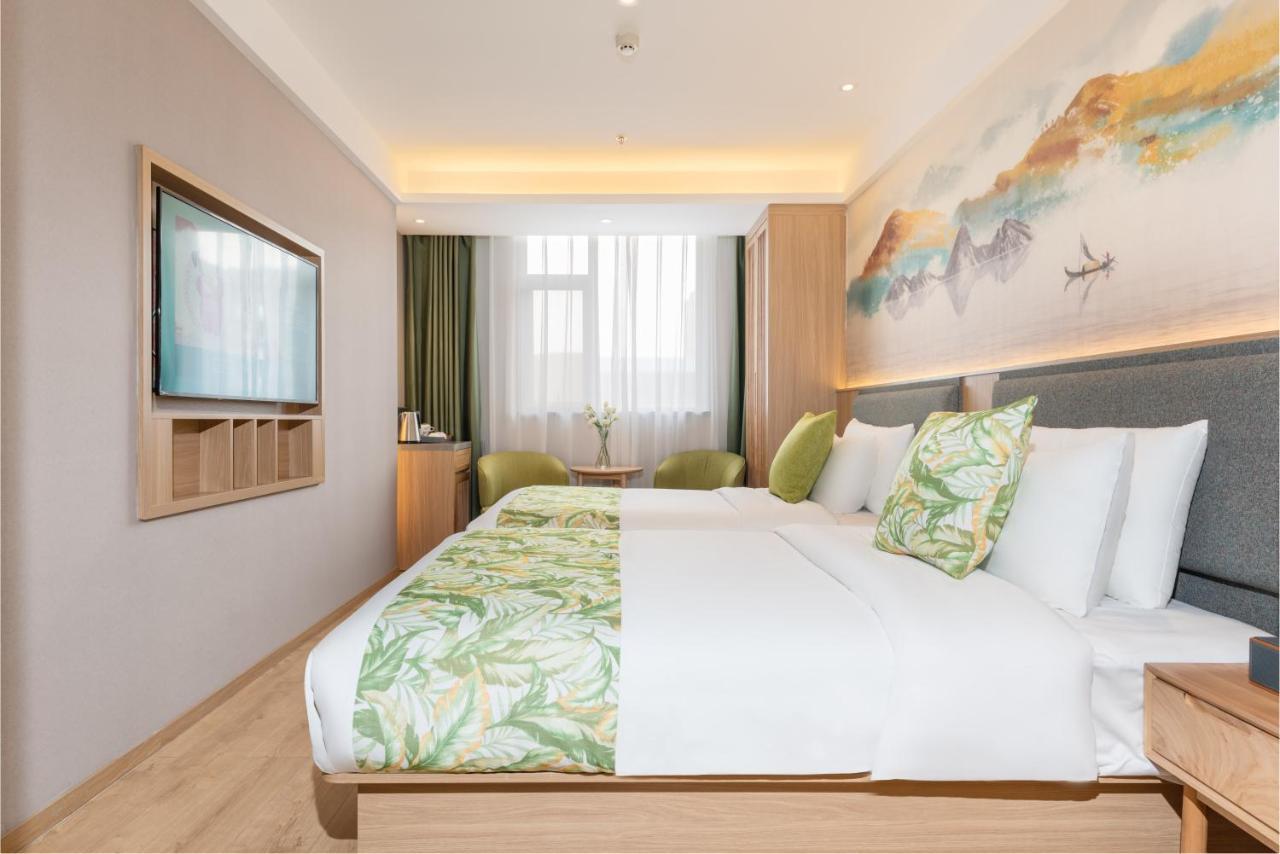 Mehood Hotel Чънду Екстериор снимка
