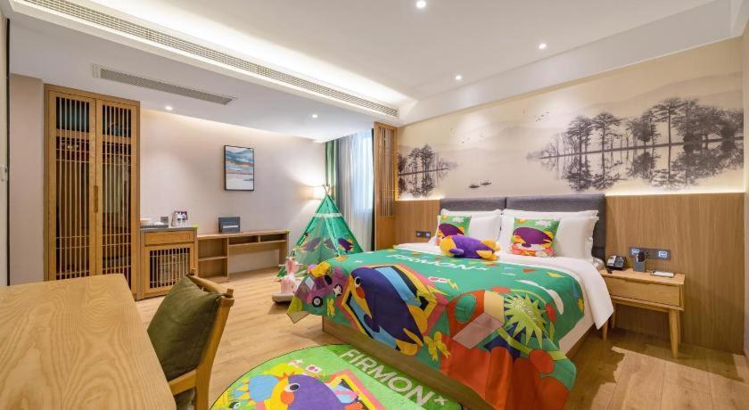 Mehood Hotel Чънду Екстериор снимка